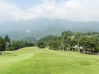 富士川カントリークラブ(山梨県南巨摩郡身延町西島3525)