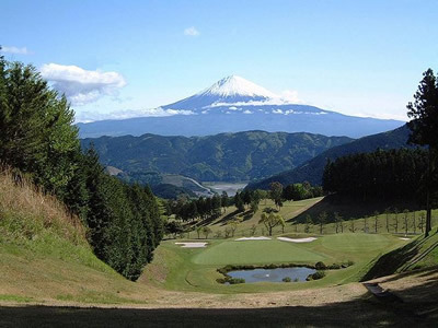 富士ロイヤルカントリークラブ(山梨県南巨摩郡南部町万沢7483)