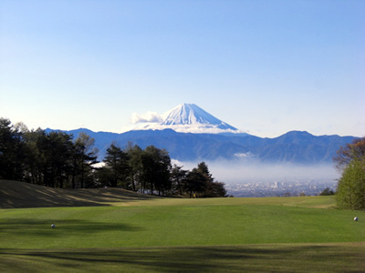 昇仙峡カントリークラブ(山梨県甲斐市牛句3859)