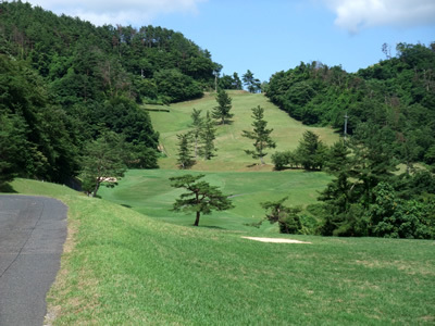 郡家ゴルフ倶楽部(鳥取県八頭郡八頭町西御門977-5)