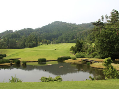 白竜湖カントリークラブ(広島県三原市大和町和木3262)